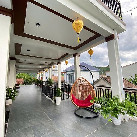 Tutu'S Homestay Phong Nha Esterno foto