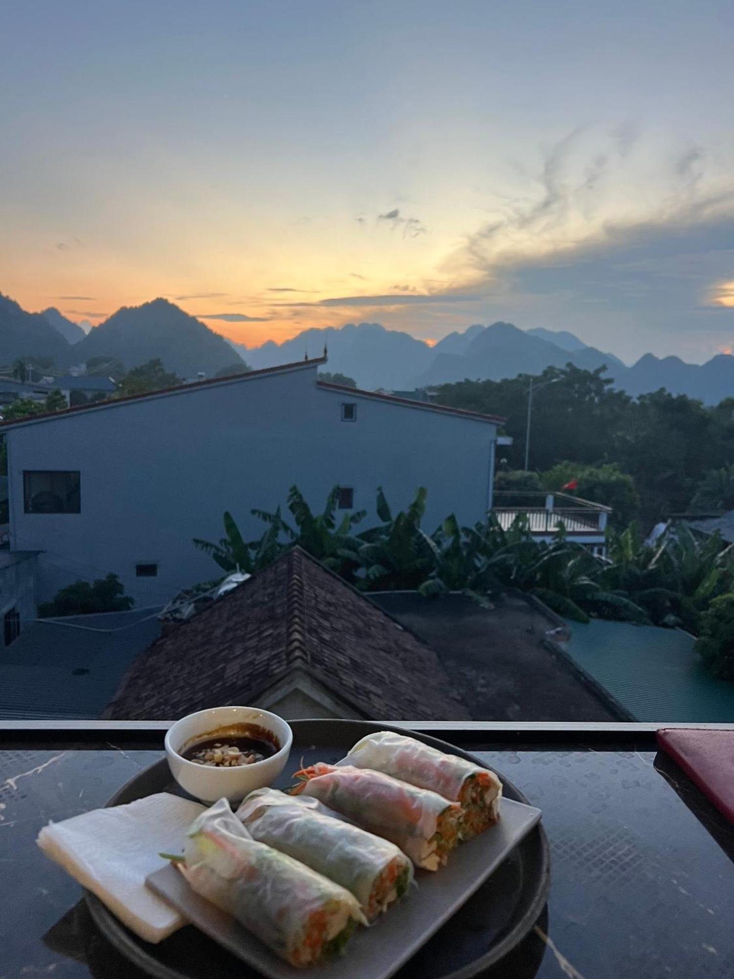 Tutu'S Homestay Phong Nha Esterno foto