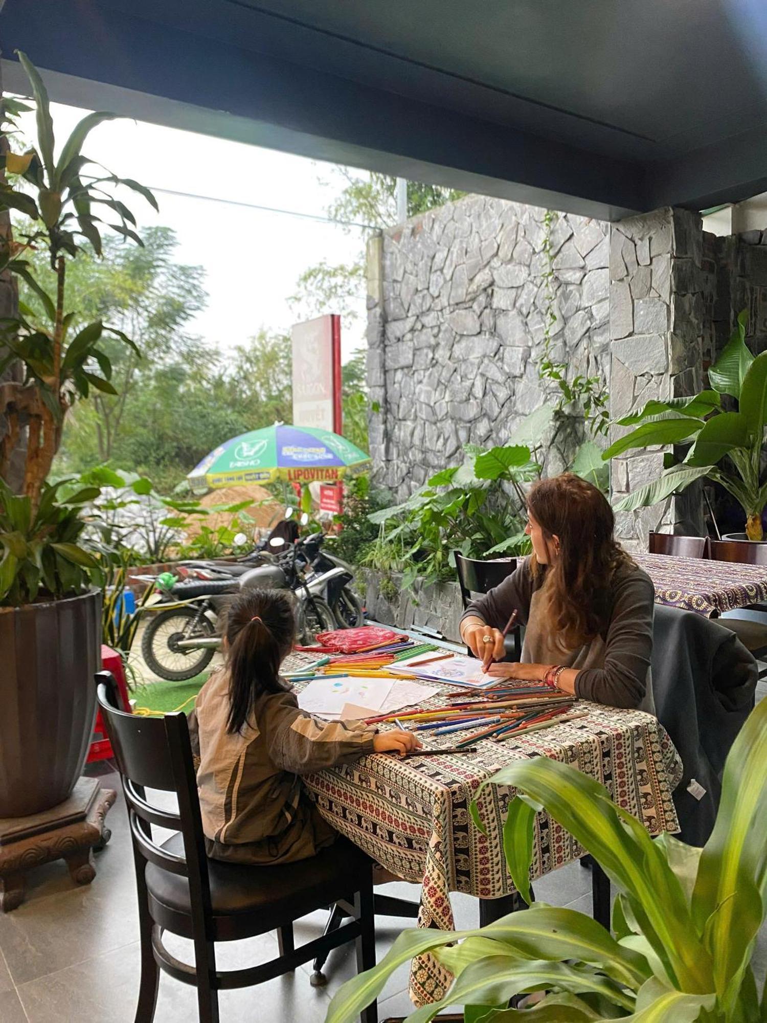Tutu'S Homestay Phong Nha Esterno foto