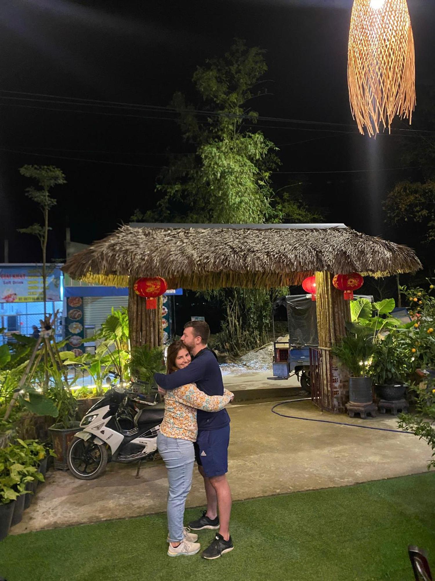 Tutu'S Homestay Phong Nha Esterno foto
