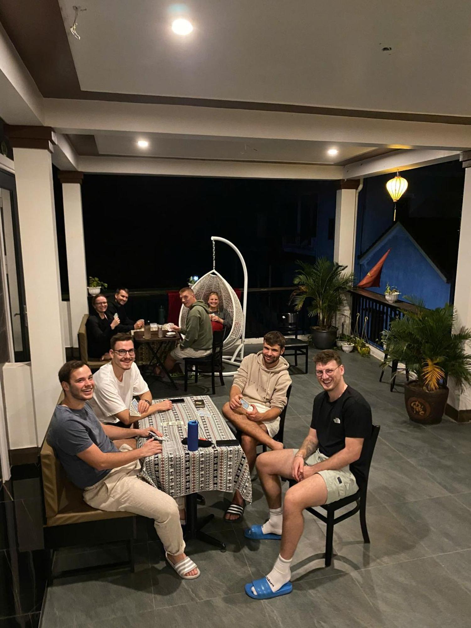 Tutu'S Homestay Phong Nha Esterno foto